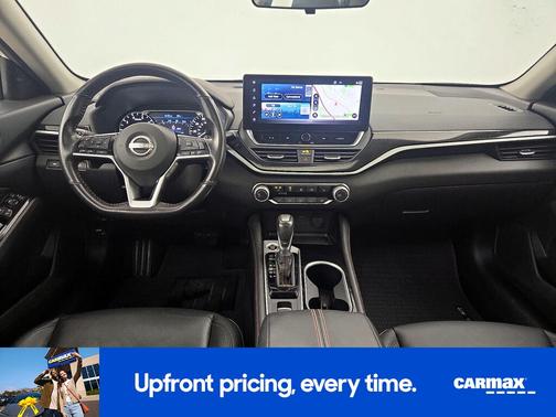 White 2023 Nissan Altima SR