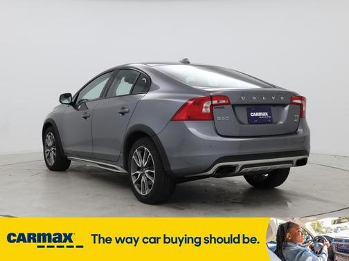 2016 Volvo S60 T5 Cross Country Platinum