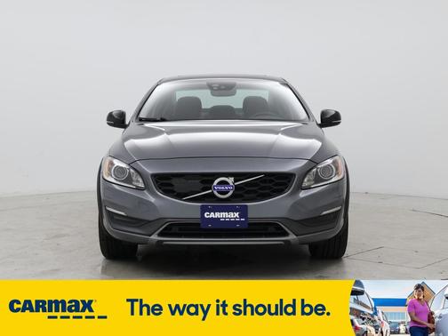 2016 Volvo S60 T5 Cross Country Platinum