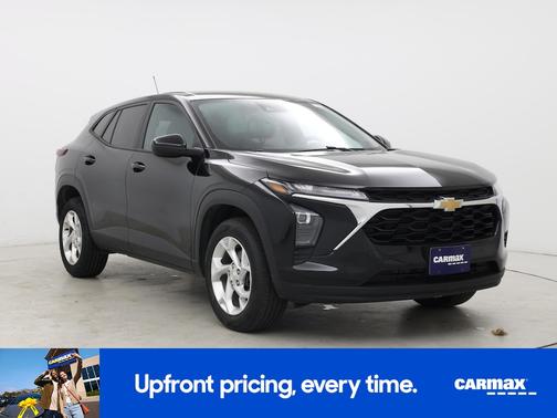 Black 2025 Chevrolet Trax LS