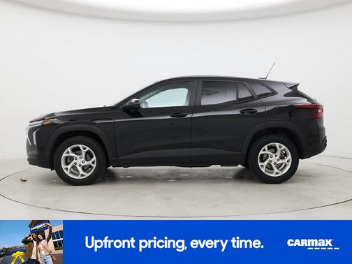 Black 2025 Chevrolet Trax LS