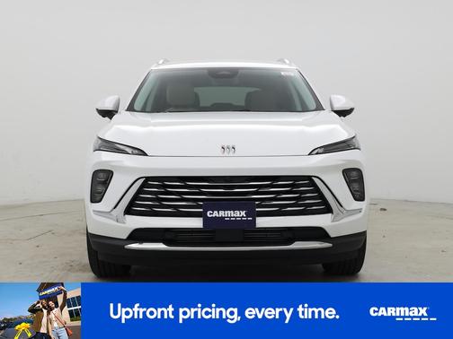 White 2025 Buick Envision Preferred