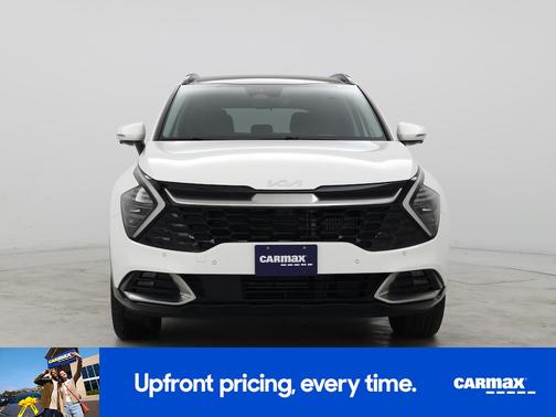 White 2023 Kia Sportage Hybrid SX Prestige