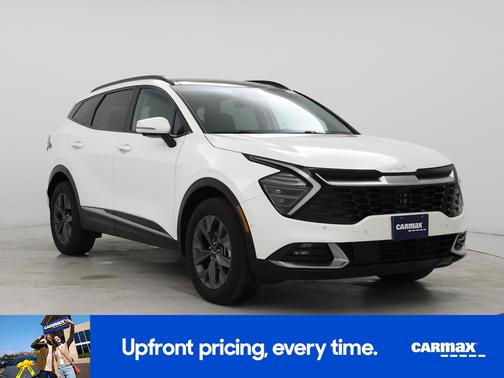 White 2023 Kia Sportage Hybrid SX Prestige