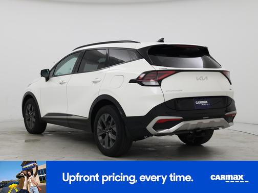 White 2023 Kia Sportage Hybrid SX Prestige