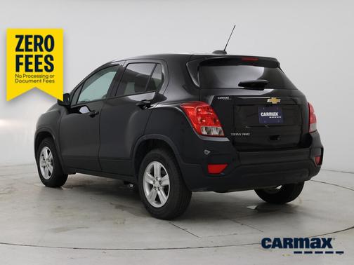 Black 2022 Chevrolet Trax LS