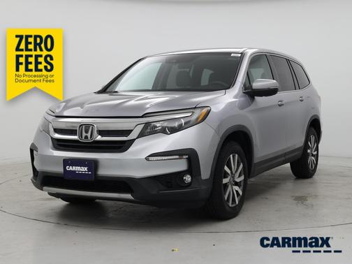 Silver 2019 Honda Pilot EX