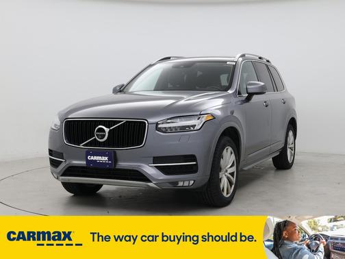 2016 Volvo XC90 T6 Momentum