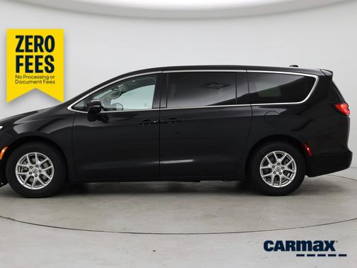 Black 2023 Chrysler Pacifica Touring L