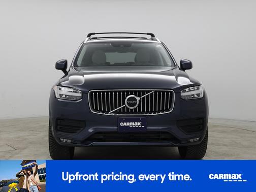 2020 Volvo XC90 T6 Momentum