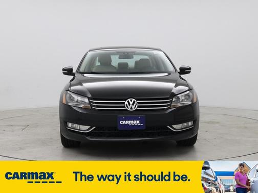 2015 Volkswagen Passat SE