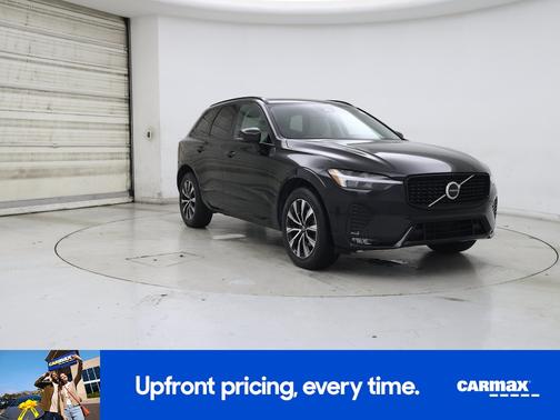 2023 Volvo XC60 B5 Plus Dark Theme