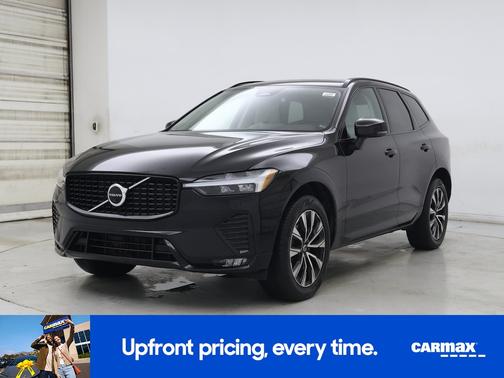 2023 Volvo XC60 B5 Plus Dark Theme