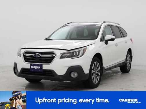 White 2018 Subaru Outback 2.5I Touring