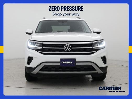 White 2023 Volkswagen Atlas SE w/Tech