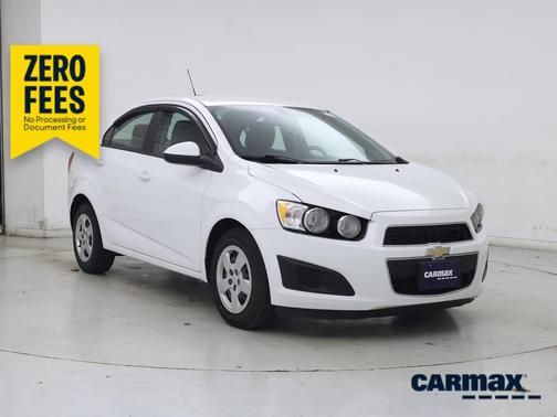 White 2016 Chevrolet Sonic LS