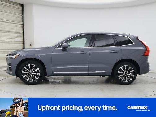 2023 Volvo XC60 B5 Plus Bright Theme