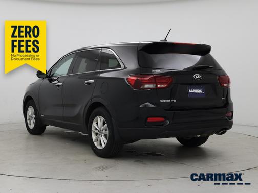 Black 2019 Kia Sorento LX