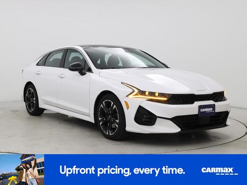 White 2022 Kia K5 GT-Line
