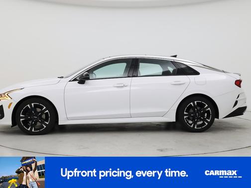 White 2022 Kia K5 GT-Line