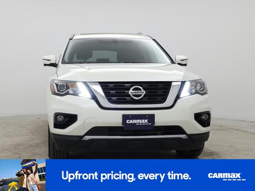 2017 Nissan Pathfinder Platinum