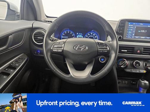 White 2020 Hyundai KONA SEL