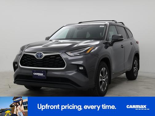 2022 Toyota Highlander Hybrid XLE