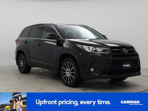 2017 Toyota Highlander SE