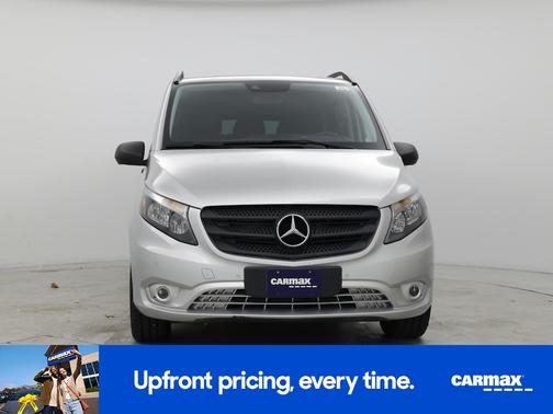 2017 Mercedes-Benz Metris Worker