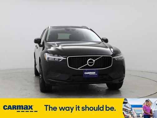 2020 Volvo XC60 T5 Momentum