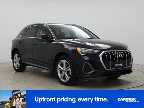 Black 2020 Audi Q3 Premium