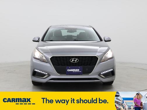 2016 Hyundai SONATA Hybrid SE