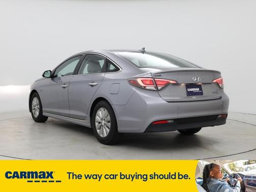 2016 Hyundai SONATA Hybrid SE