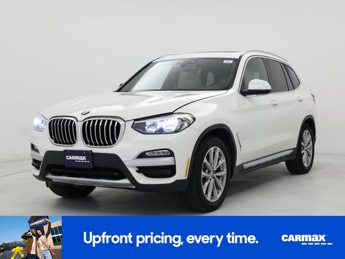 White 2019 BMW X3 XDrive30i