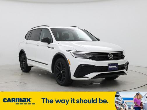 2022 Volkswagen Tiguan SE R-Line Black