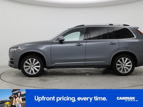 2017 Volvo XC90 T6 Momentum