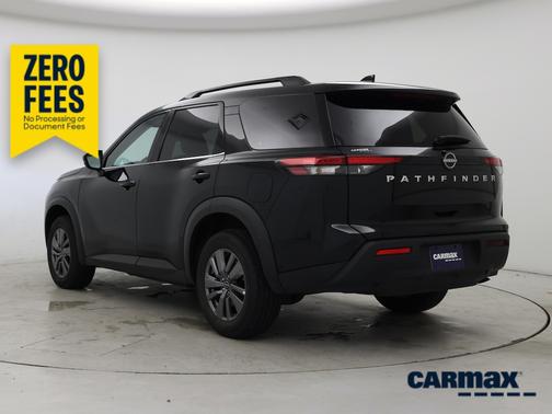 Black 2025 Nissan Pathfinder SV