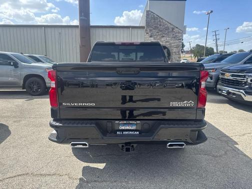 Black 2026 Chevrolet Silverado 1500 High Country