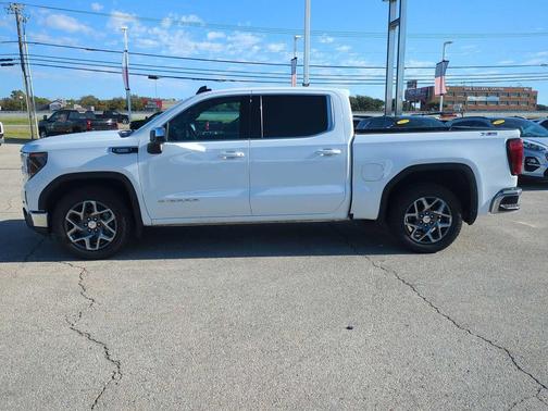 2022 GMC Sierra 1500 SLE