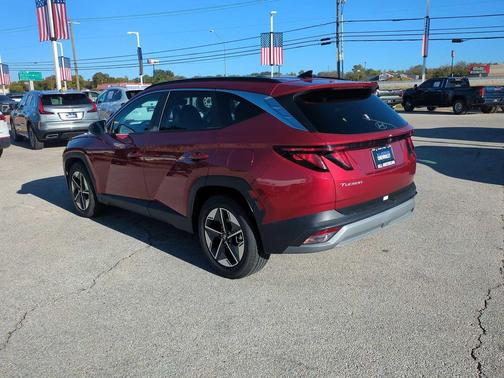 2025 Hyundai TUCSON SEL