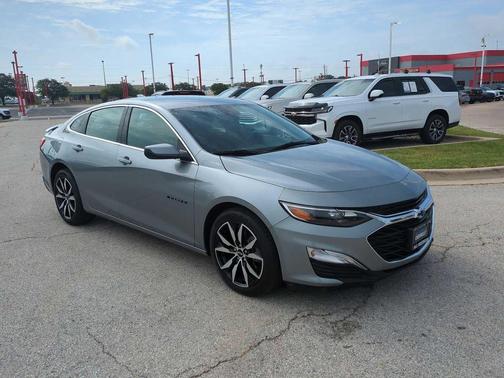2025 Chevrolet Malibu RS