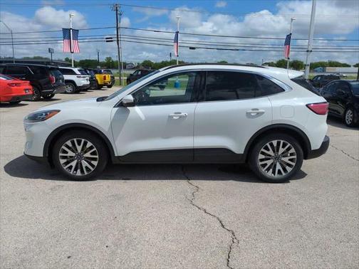 2020 Ford Escape Titanium Hybrid