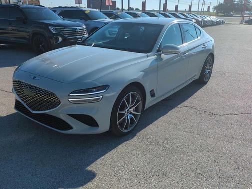 2025 Genesis G70 2.5T