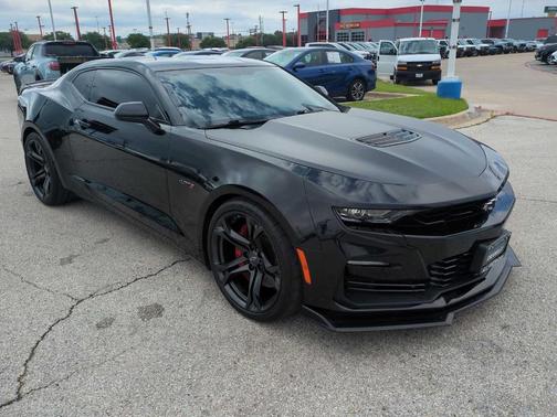 Black 2021 Chevrolet Camaro 1SS