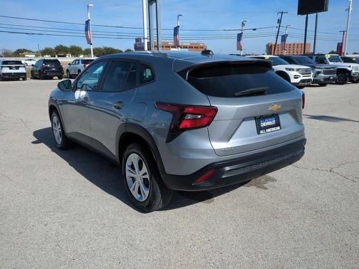 2024 Chevrolet Trax LS