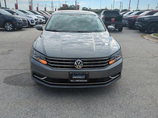 2019 Volkswagen Passat 2.0T Wolfsburg