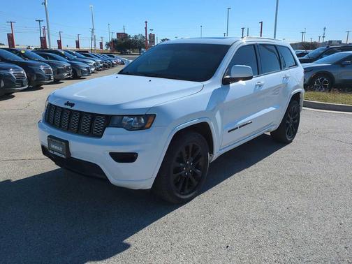 2018 Jeep Grand Cherokee Altitude
