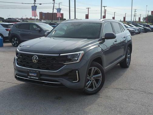 2024 Volkswagen Atlas Cross Sport 2.0T SEL R-Line