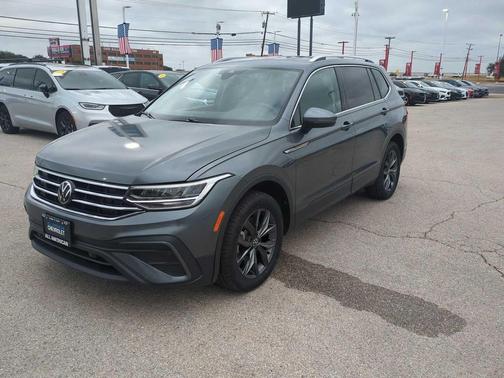 2024 Volkswagen Tiguan 2.0T SE