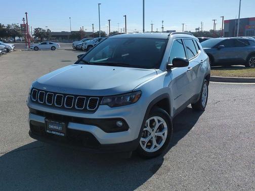 2024 Jeep Compass Latitude